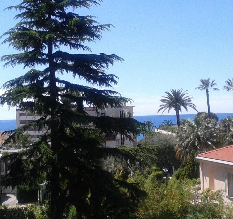 Holiday Or Congress, Centre - Beach Cannes Exterior photo